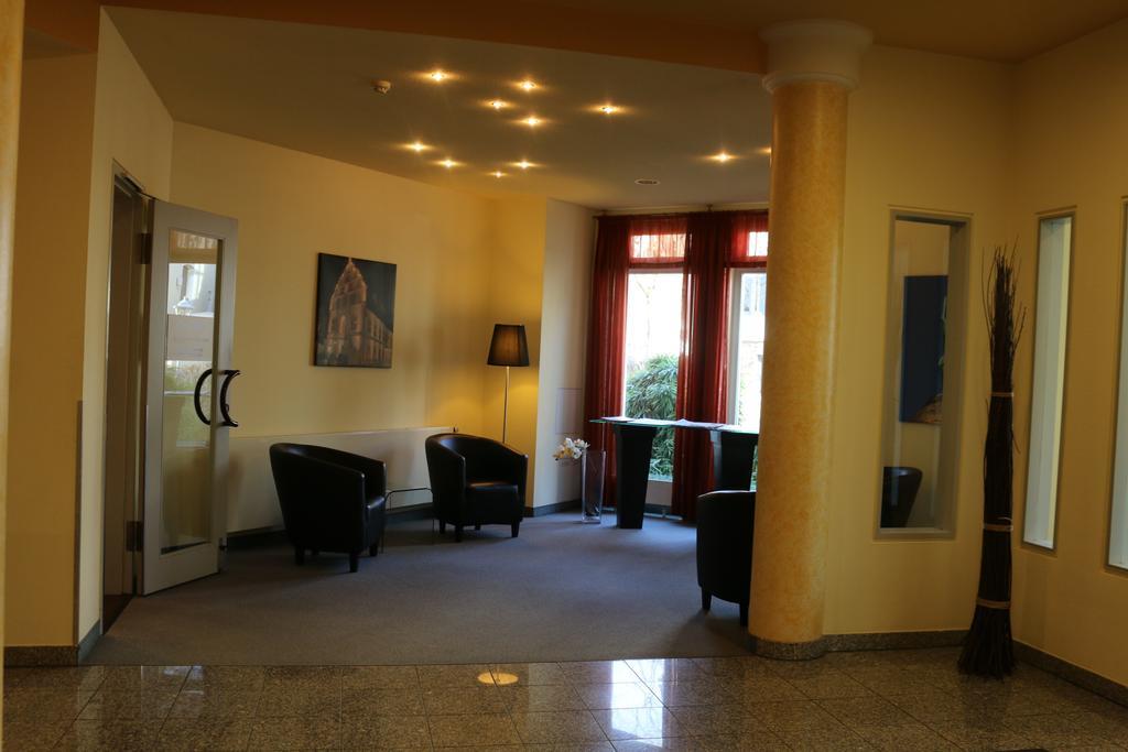 Vitalotel Roonhof Bad Salzuflen Exteriör bild
